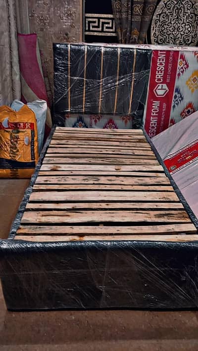 Single bed ( for sale )