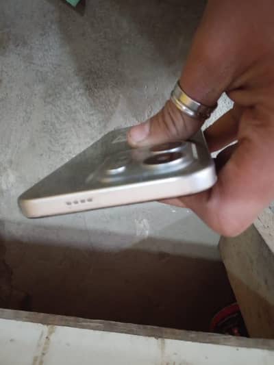 sirf lene wale rapta karen