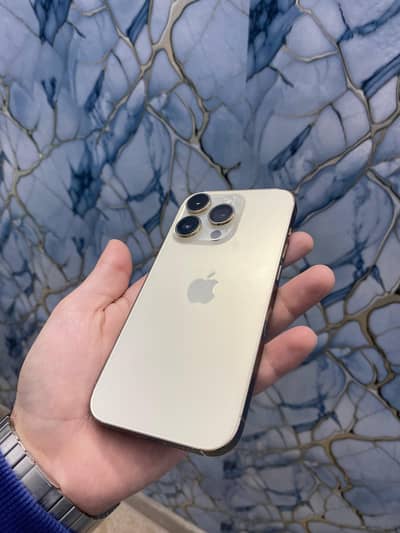 IPhone 14 Pro factory unlock