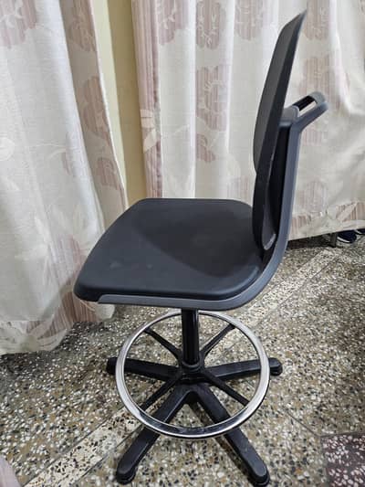 Bimos Office / Lab Chair – Excellent Condition
