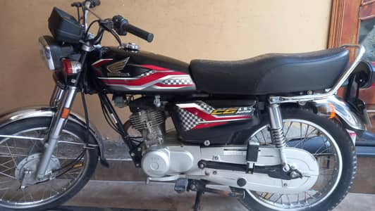 Honda 125 2024 Black