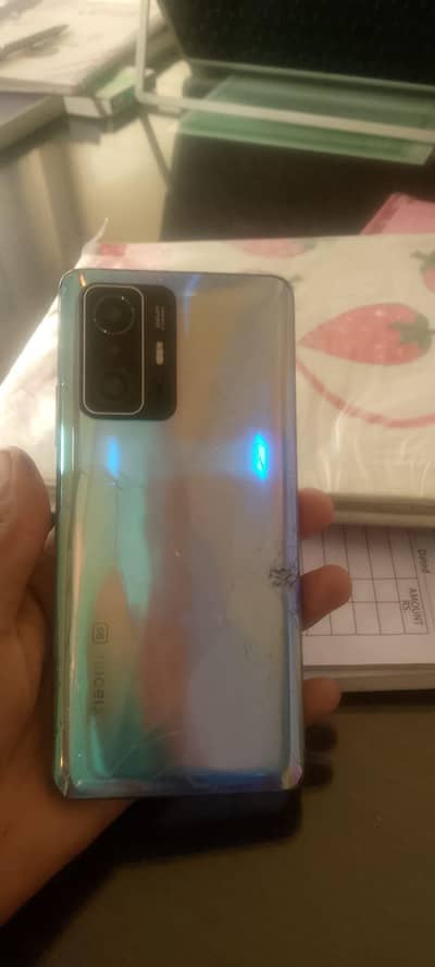 I'm selling My mob Xiaomi 11t candtiin 10By8