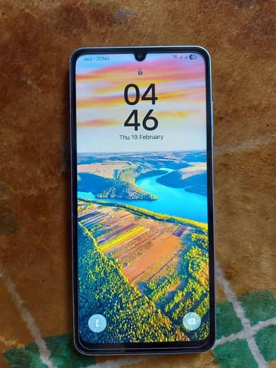 Samsung a06 64GB 4 GB RAM.   03299263764