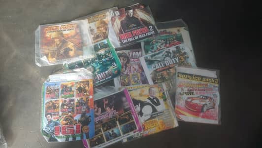 Game CD 1 . pic Rs. 10