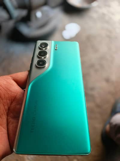 tecno camon 40 Pro full box original charger official PTA