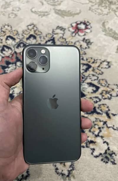 ipone 11 pro 256 gb waterproof  bettery service hea