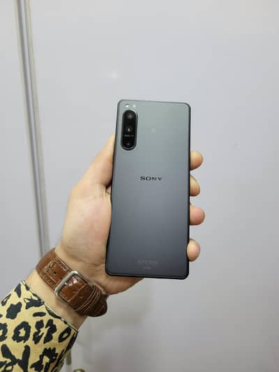 sony xperia 5 mark 4 NON PTA 4 month sim time