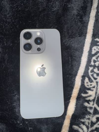 Apple iPhone 15 Pro pta approved 256GB Titanium