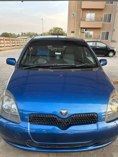 Toyota Vitz FL 1.0 FL for sale