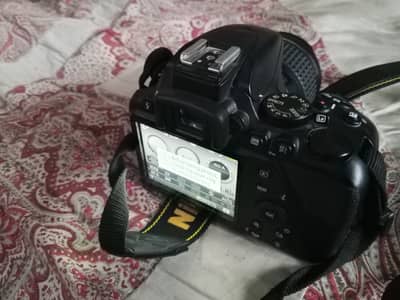 Nikon D3500 DSLR Camera with 18-55mm Lens | 10/10 Condition