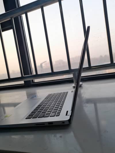 Dell Inspiron Cori 5 10Gen. 8/512 with Graphic Card