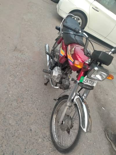 honda cd 70  13 model first hand good bike 03009460583