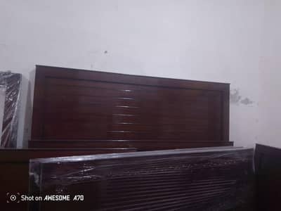 Double bed/ luxury Bed reliable