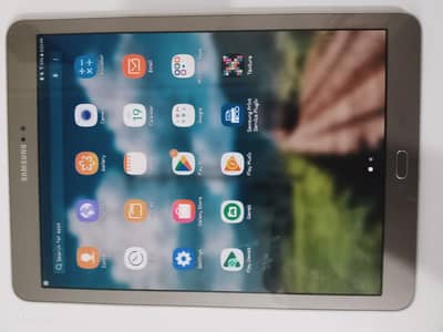 Samsung orignal 10/10 Condition 3/32 Tablet.