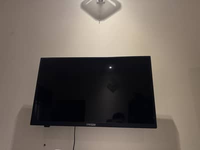 Urgent 32” LED TV Sale For 25K