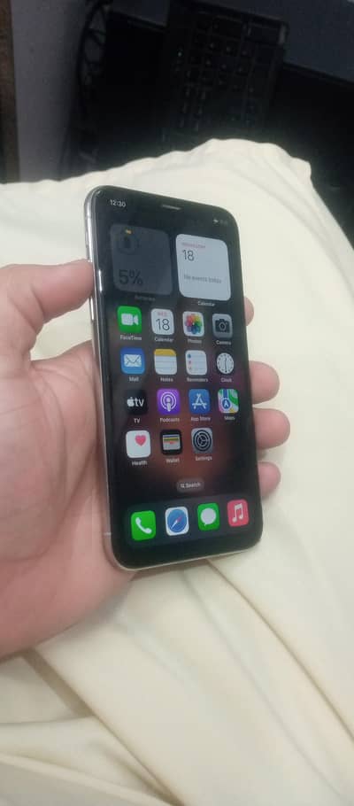 IPHONE X 64 NON PTA
