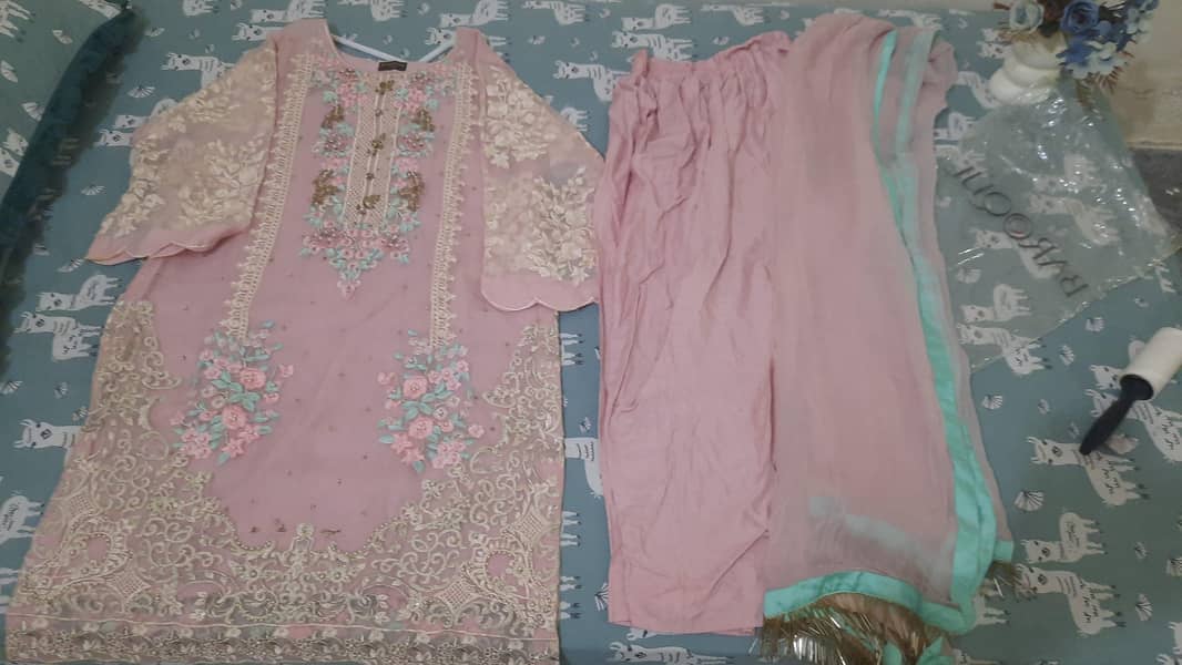 aghanoor 3 rtw suit 1