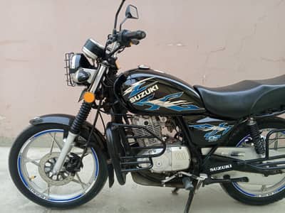 Suzuki GS150 Model 2022 (Ph# 0,3,2,1,2,6,6,2,5,5,2)