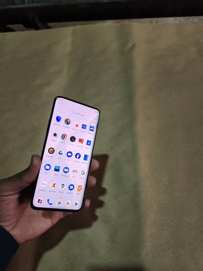 one plus 7 pro  8 Ram 256 GB original panel But with line