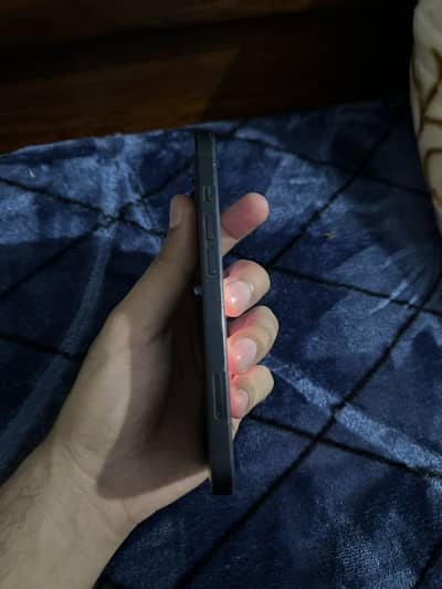 Iphone 13 non pta 94 health with box and charger