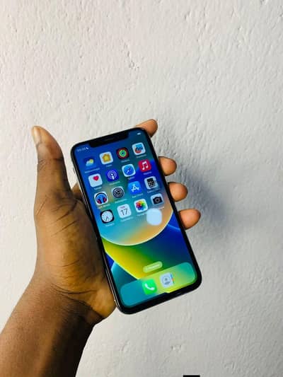 iPhone x 256 GB my WhatsApp number 0324-12-95-120