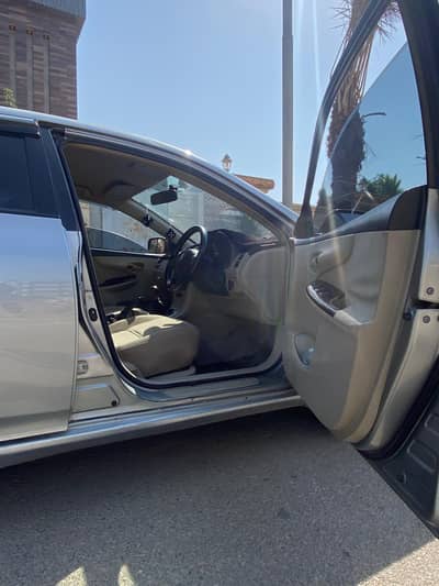 Toyota Corolla GLI 2011