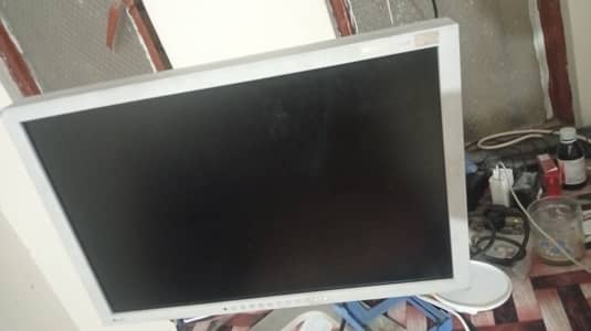 24inch Computer Lcd for sale All ok no esue no problem