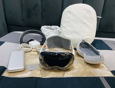 Apple Vision Pro M2 Processor All Accessories Orignal