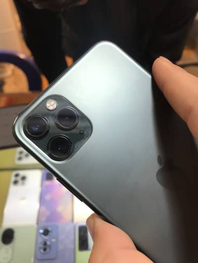 IPHONE 11 PTA APPROVED 64 GB .