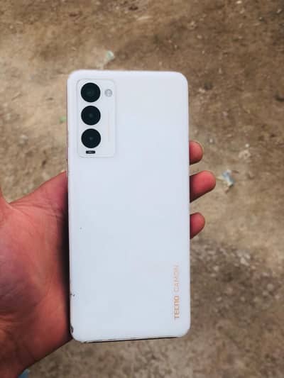 8GB ram 128 GB storage with box and charger