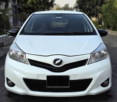 Toyota Vitz 2012
