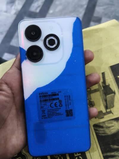 bilkul fresh condition ha 10 by 10 ha