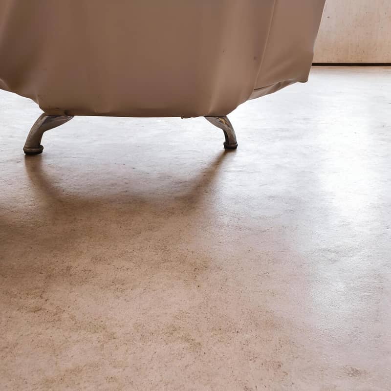 2 sofas barely used 4