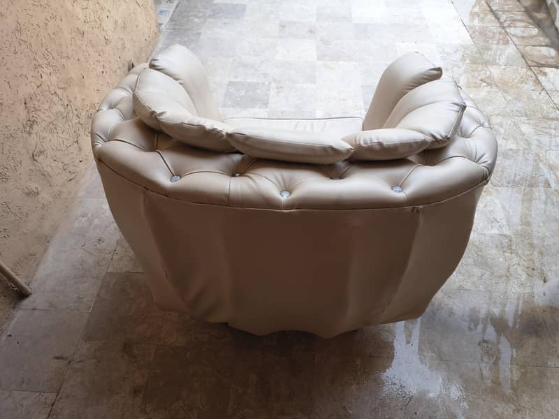 2 sofas barely used 6