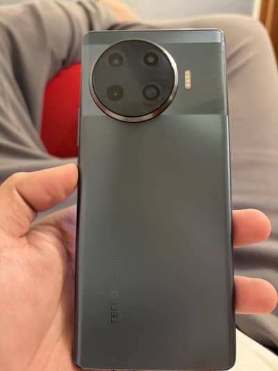 sparck 20 pro plus 256/8+8 ram