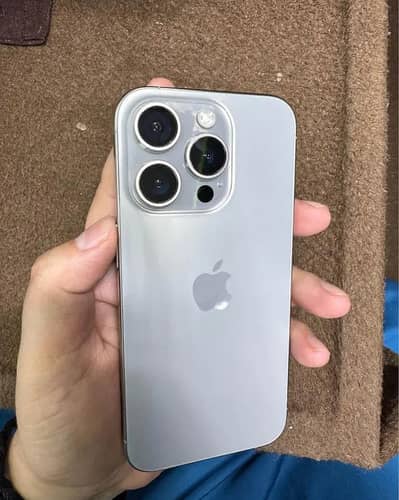 Apple iphone 15 Pro Max Sale