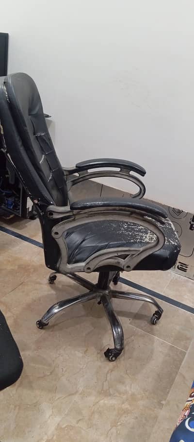 Office chair urgent for sell