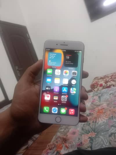 Iphone 7plus pta approved (exchange possible)