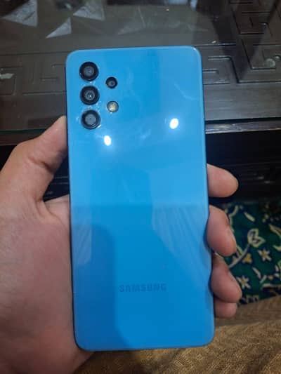 Samsung a 32 4g 6 128 gb with box or charger