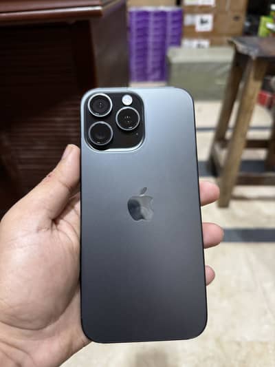 iPhone 16pro max factory unlock