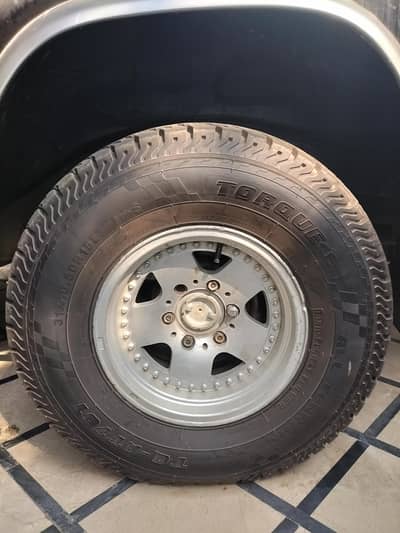 نسان سفاری سیون سیٹر فائ ڈورز ڈیزل انجن الائے رم