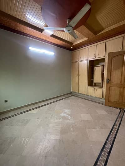 25x40 Ground Portion Available For Rent with 2 Bedrooms in G13 Islamabad