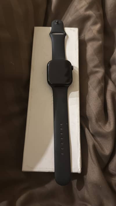 Series 10 100% battery health only 4 days used with box