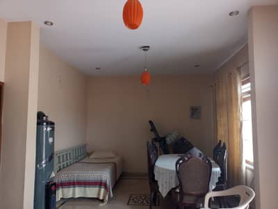 120 Sq Yard Portion For Rent