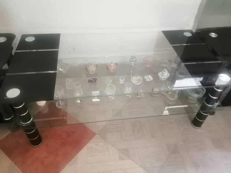 santar table 2 side table 1