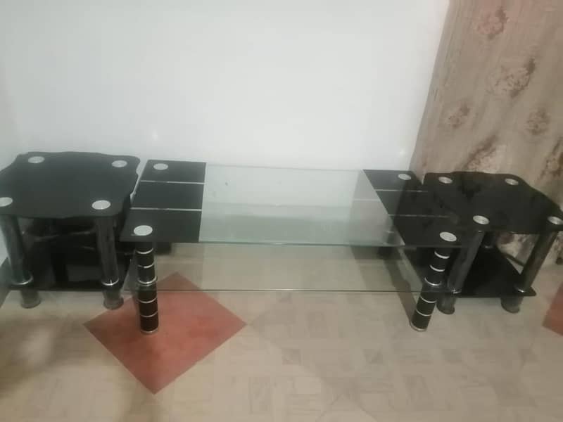 santar table 2 side table 3