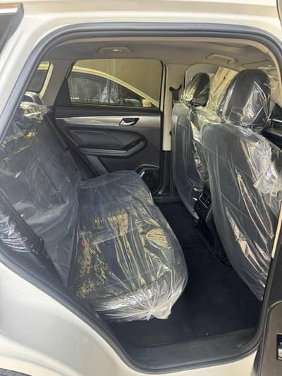 Haval jolion HEV model 2024 full option top of the line