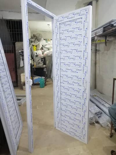 Upvc Window and door 1000 pr score fit