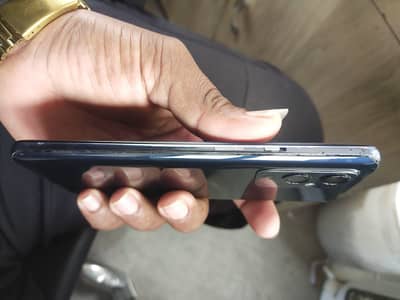 oneplus 9 5G 8+128 GB exchange possible