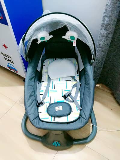 baby electric cradle for sale new condition
